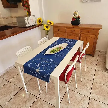San Marino 38 - One Bed 아파트 *